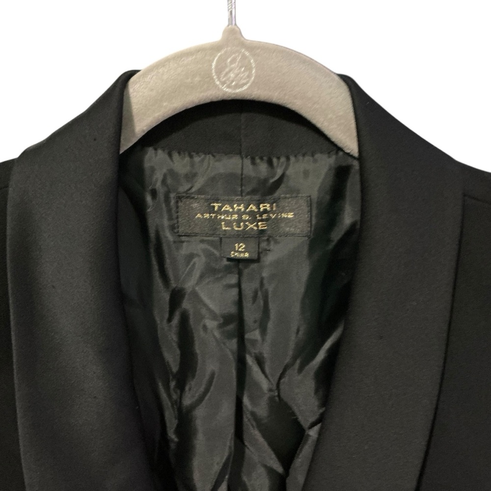 ARTHUR S. LEVINE TAHARI LUXE Lester Tuxedo Blazer 12 20.5” p2p Black $320 NWT - Picture 5 of 14